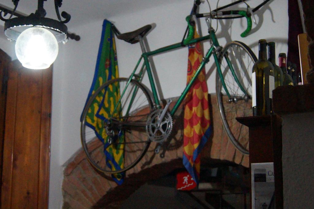 Hotel Il Pozzo Della Citerna Castelnuovo Berardenga Esterno foto