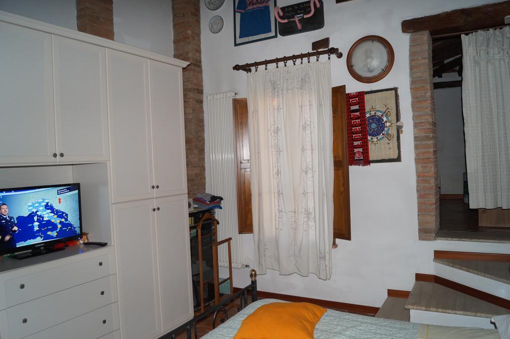 Hotel Il Pozzo Della Citerna Castelnuovo Berardenga Esterno foto