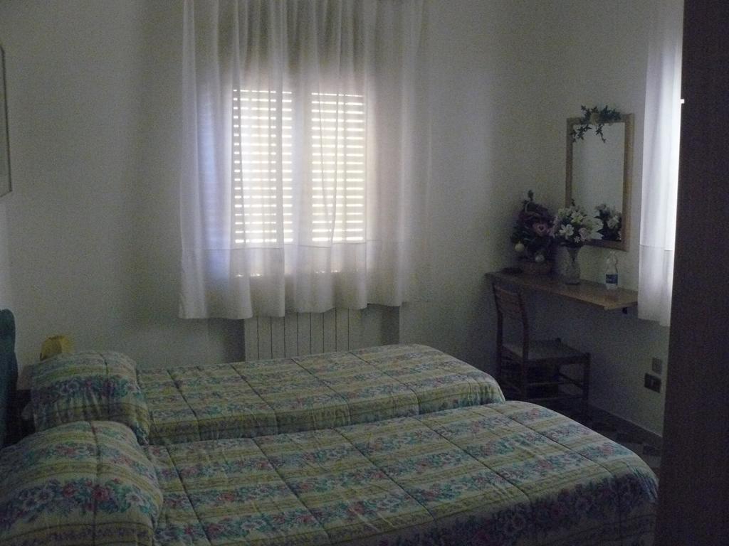 Hotel Il Pozzo Della Citerna Castelnuovo Berardenga Esterno foto